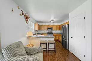 697 W Cholla Crest Dr, Green Valley, AZ 85614 - Photo 26
