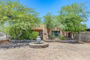2421 E Speedway Blvd, Tucson, AZ 85719 - Photo 1