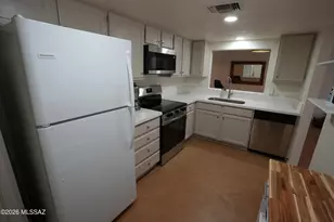 2549 N Palo Santo Dr, Tucson, AZ 85745 - Photo 32