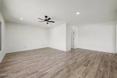 875 W Calle Dadivoso, Tucson, AZ 85704 - Photo 12