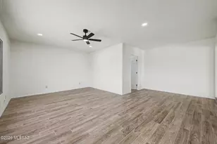 875 W Calle Dadivoso, Tucson, AZ 85704 - Photo 12
