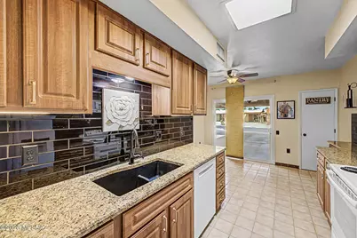 354 N Calle De Las Profetas, Green Valley, AZ 85614 - Photo 10