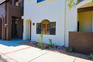 2010 E River Rd, Tucson, AZ 85718 - Photo 4