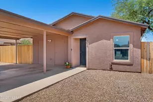 1954 W Southbrooke Cir, Tucson, AZ 85705 - Photo 4