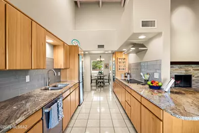 11101 N Pomegranate Drive, Oro Valley, AZ 85737 - Photo 4