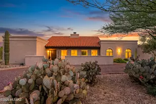 11101 N Pomegranate Dr, Oro Valley, AZ 85737 - Photo 1