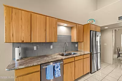 11101 N Pomegranate Drive, Oro Valley, AZ 85737 - Photo 18