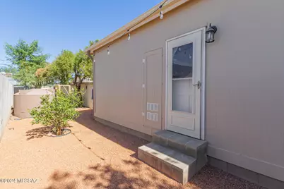 1350 W Limberlost Drive, Tucson, AZ 85705 - Photo 22