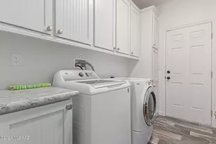 1350 W Limberlost Dr, Tucson, AZ 85705 - Photo 18