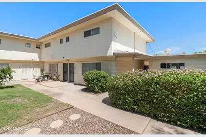 101 E University Boulevard #8, Tucson, AZ 85705 - Photo 2