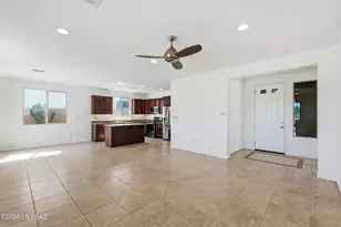 60500 E Arroyo Vista Dr, Oracle, AZ 85623 - Photo 18