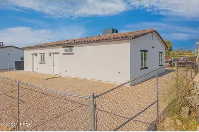 1225 S Herndon Avenue, Tucson, AZ 85713 - Photo 6