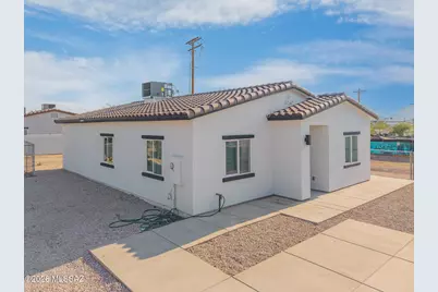 1225 S Herndon Avenue, Tucson, AZ 85713 - Photo 2