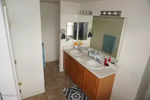 276 E Monterey Cypress St, Sahuarita, AZ 85629 - Photo 18