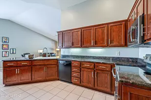 38444 S Apache Peak Dr, Tucson, AZ 85739 - Photo 28