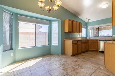 5961 N Edenbrook Lane, Tucson, AZ 85741 - Photo 4