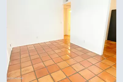 1404 W Fresno Street #1, Tucson, AZ 85745 - Photo 4