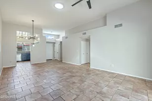 4354 E Samantha Dr, Tucson, AZ 85712 - Photo 8