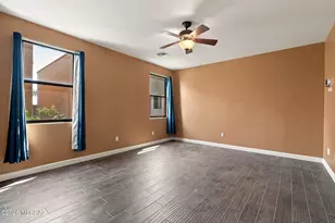 123 E Castlefield Cir, Tucson, AZ 85704 - Photo 12