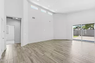 7540 E Bookmark Pl, Tucson, AZ 85715 - Photo 8