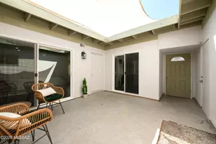 8334 E Cypress Point Ln, Tucson, AZ 85710 - Photo 2