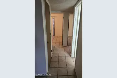 2784 N Columbus Boulevard, Tucson, AZ 85712 - Photo 8