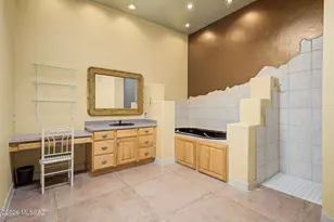 12675 W Carolyn Ln, Tucson, AZ 85735 - Photo 16