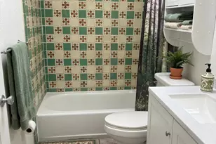 211 W Roger Rd, Tucson, AZ 85705 - Photo 20