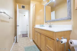 6557 E Cooper St, Tucson, AZ 85710 - Photo 22