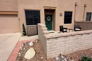 3700 S Paseo de Los Nardos, Green Valley, AZ 85614 - Photo 6