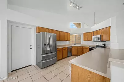8153 E Robb Wash Trail, Tucson, AZ 85715 - Photo 16