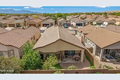 246 W Calle Del Estribo, Sahuarita, AZ 85629 - Photo 6