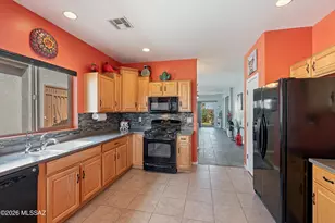 246 W Calle Del Estribo, Sahuarita, AZ 85629 - Photo 4