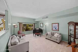 8541 E Solar Pl, Tucson, AZ 85750 - Photo 6