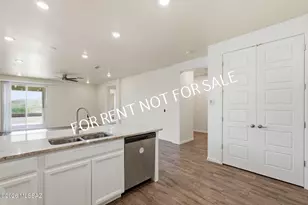 8135 S Soltero Mine Dr, Tucson, AZ 85747 - Photo 10