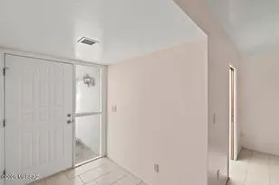 6881 E Calle Del Oro, Tucson, AZ 85715 - Photo 14