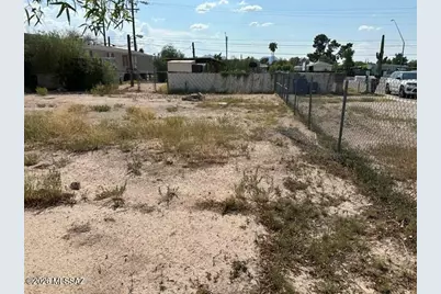 3141 N Flowing Wells Road, Tucson, AZ 85705 - Photo 1