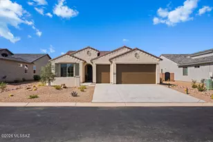 1732 E Holw Crk Dr, Green Valley, AZ 85614 - Photo 2