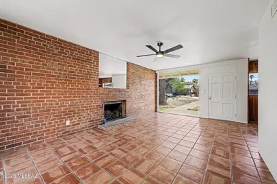 233 N Bentley Avenue, Tucson, AZ 85716 - Photo 12