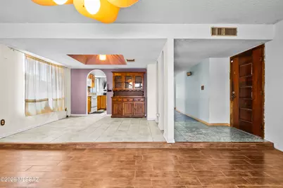 8063 N Suwannee Drive, Tucson, AZ 85741 - Photo 12