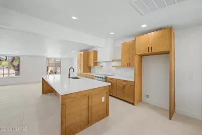 1164 W Emerine Drive, Tucson, AZ 85704 - Photo 14