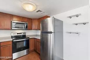 5051 N Sabino Canyon Rd, Tucson, AZ 85750 - Photo 20