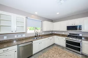112 E Adytum Pl, Vail, AZ 85641 - Photo 8