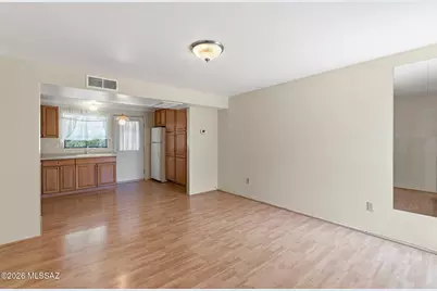 346 S Paseo Aguila #B, Green Valley, AZ 85614 - Photo 12