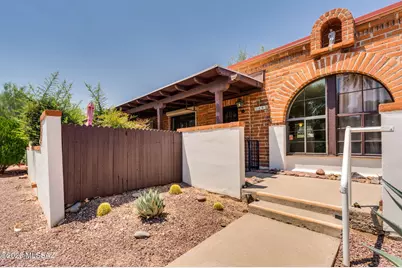 346 S Paseo Aguila #B, Green Valley, AZ 85614 - Photo 4