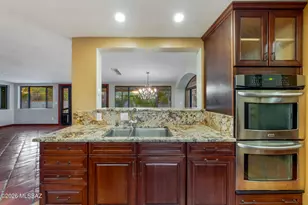 7221 E Sabino Vista Dr, Tucson, AZ 85750 - Photo 6