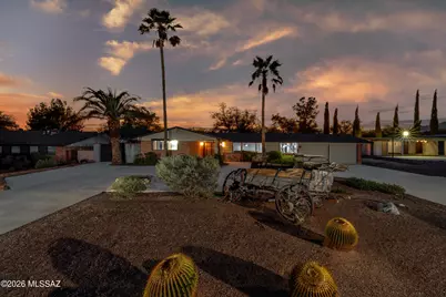 7221 E Sabino Vista Drive, Tucson, AZ 85750 - Photo 1