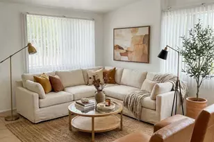 1105 E Garden Loop, Tucson, AZ 85706 - Photo 2