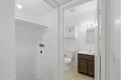 1105 E Garden Loop, Tucson, AZ 85706 - Photo 12
