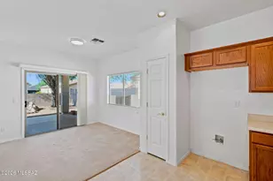 143 E Placita Nubes Blancas, Sahuarita, AZ 85629 - Photo 6